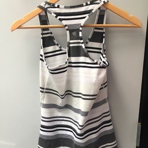 lululemon athletica Tops - Lululemon sz 6 striped racerback tank lululemon athletica Tops - Lululemon sz 6 striped racerback tank